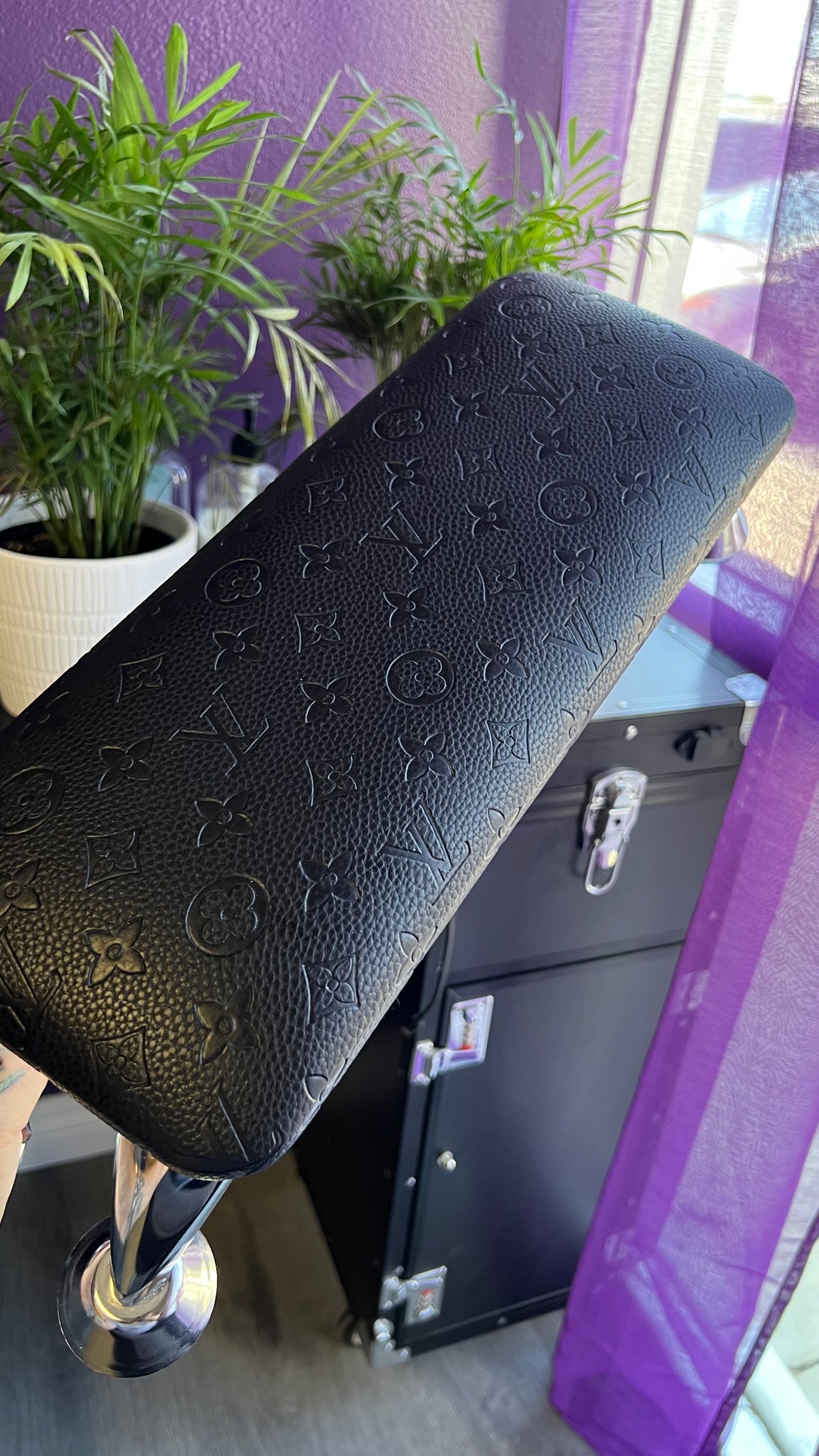 LV ARM REST 💅 Now available on Website Zulaysnails.bigcartel.com #nailart # nail 