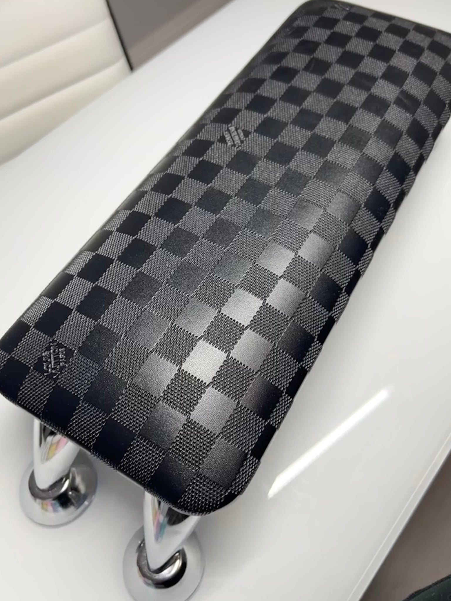 LV ARM REST 💅 Now available on Website Zulaysnails.bigcartel.com #nailart # nail 